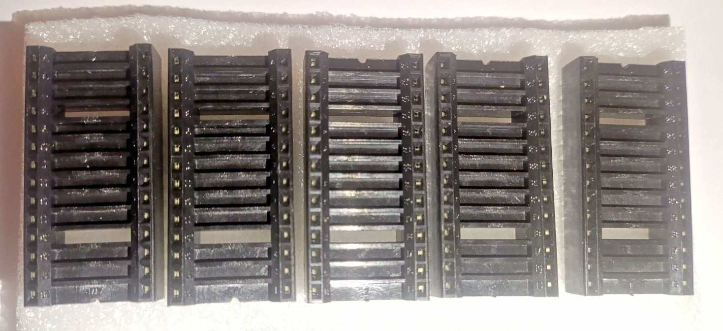 5 SUPPORTS A WRAPPER POUR CIRCUIT INTEGRE DIP28 CONTACTS lyre