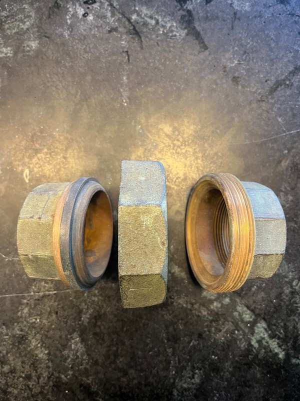 Brass 2” Compression Union Fitting - accepts two threaded male 2” pipes