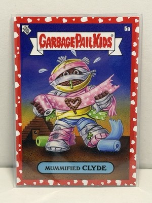 2026 Topps GPK Valentines Day Mummified Clyde Red Hearts Parallel 5a
