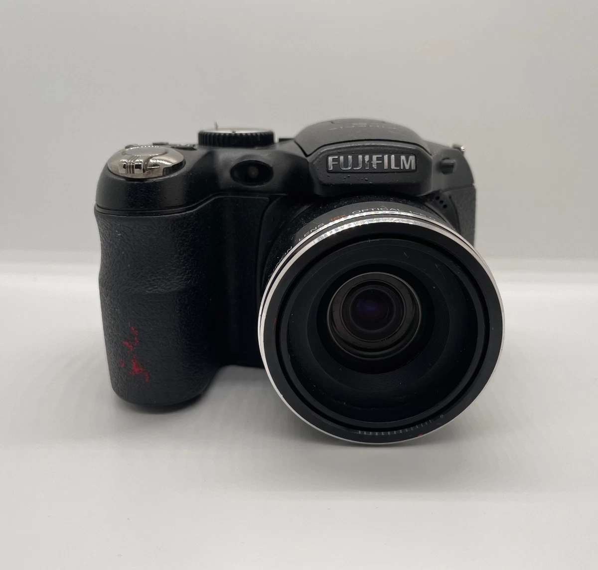 Fujifilm FinePix S Series 10-19.9x Digital Cameras 12-13.9 MP
