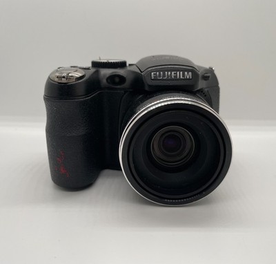 Fujifilm FinePix S S2550HD Camera Series 18x Wide Optical 12.2MP ((READ)) FUJI