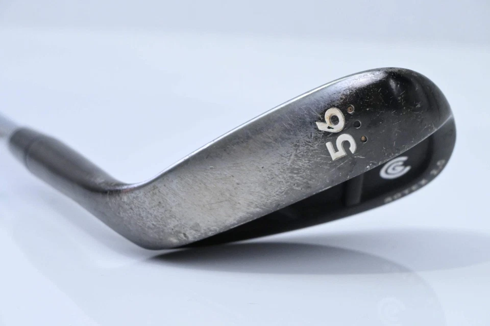 Left Hand Cleveland 588 RTX 2.0 Sand Wedge / 56 Degree / Wedge Flex Dynamic Gold - Image 3 of 4