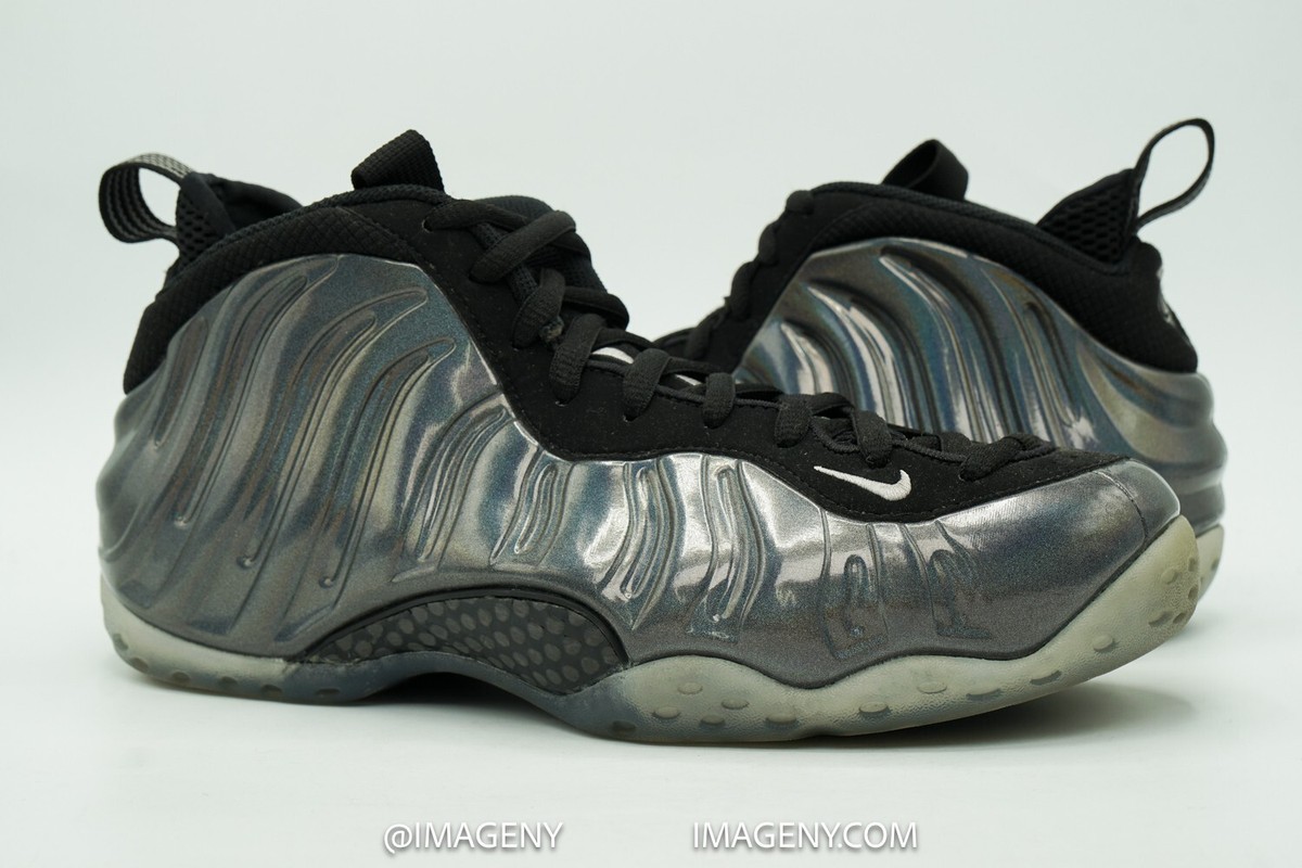 NIKE AIR FOAMPOSITE ONE USED SIZE 9 HOLOGRAM MULTI-COLOR