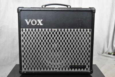 VOX VT30 Valvetronix 真空管 ギターアンプ Vox Valvetronix VOX VT30 Valvetronix 真空管 ギターアンプ Vox Valvetronix
