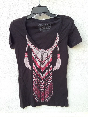 $37 NEW Five Crown Black Native Indian Feather Graphic V Neck T Shirt 