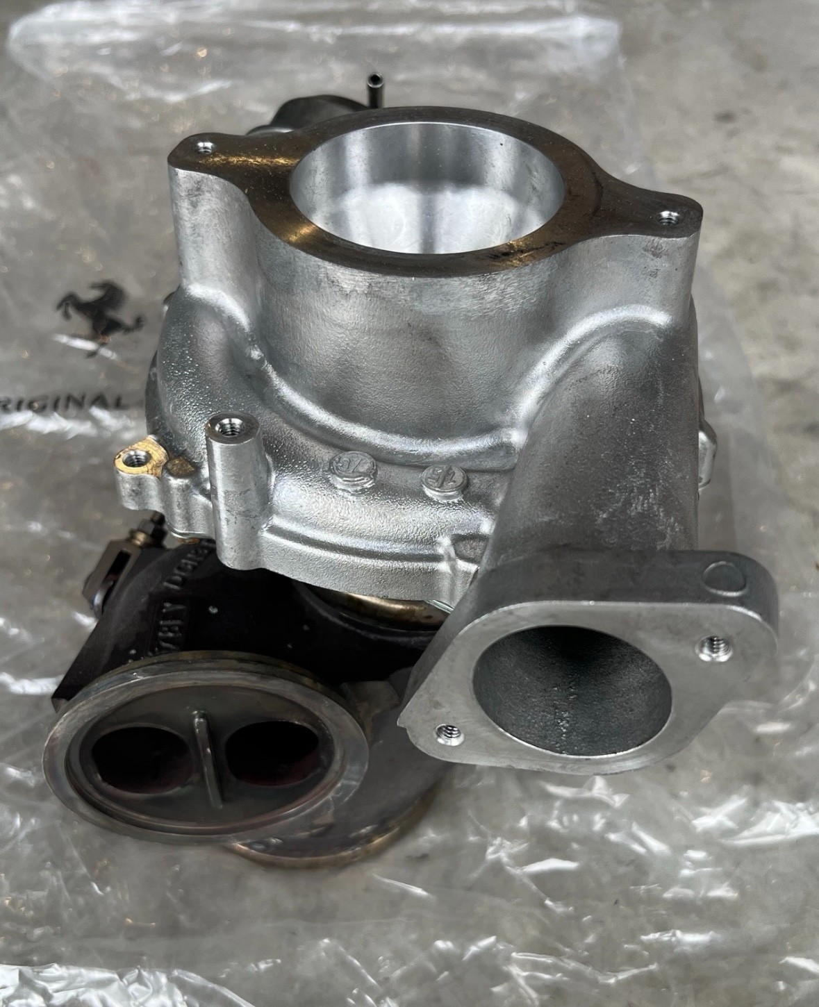 16-19 Ferrari 488 GTB Spider Driver Side Turbo Turbocharger T
