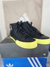 PF Flyers Center Hi Men's Sz 12 Black And Yellow