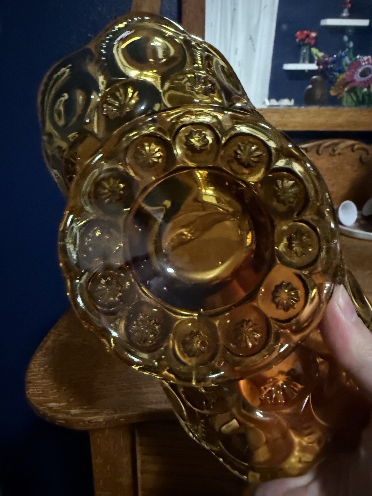 L. E. Smith Moon And Stars Amber Handled Banana Basket