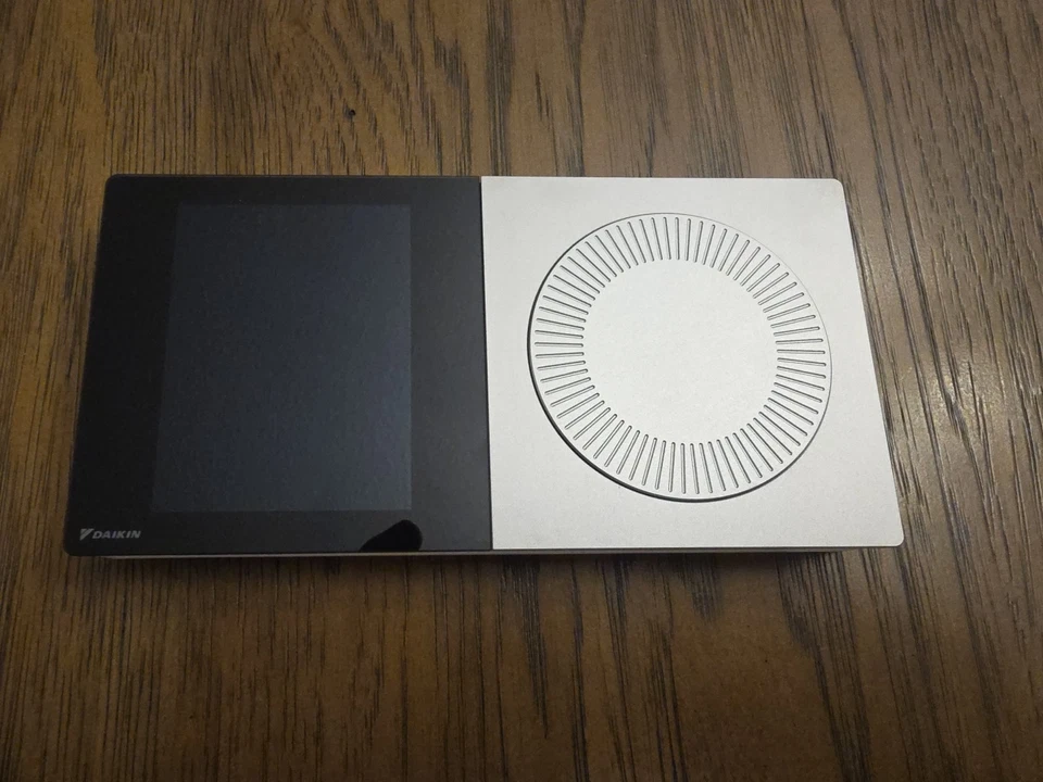 Daikin One+ D9000 Smart Thermostat DTST-CWBSA-NI-A WIFI Factory Reset - Image 2 of 4