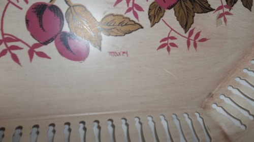 VINTAGE MID CENTURY Plums TOLE METAL DISPLAY ART/ SERVING TRAY- SIGNED MAXEY - 第 2/4 張圖片