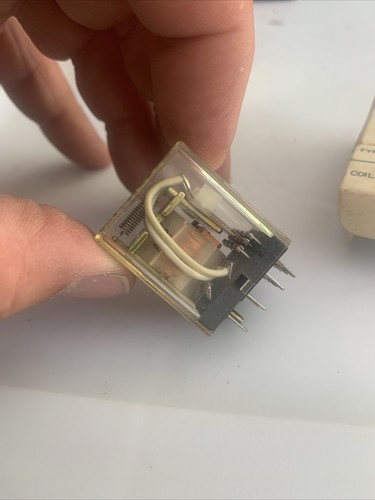STRUTHERS DUNN RELAYS C281-XDX-100 AC12V / C281XDX100AC12 New Old Stock Part - Picture 7 of 7