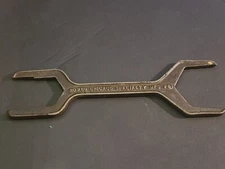 CHICAGO SPECIALTY MFG CO NO. 250 ~ MALLEABLE IRON 3-IN-1 SPUD WRENCH