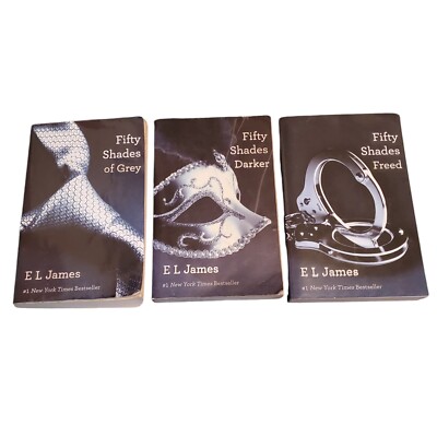 Fifty Shades Trilogy Set: Fifty Shades of Grey, Fifty Shades Darker, Fifty Freed