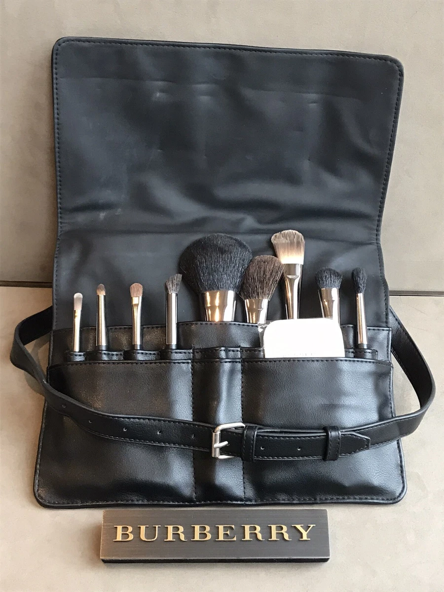 BURBERRY [GENUINE] MAKE UP BRUSHES & POUCH. UNused & very good