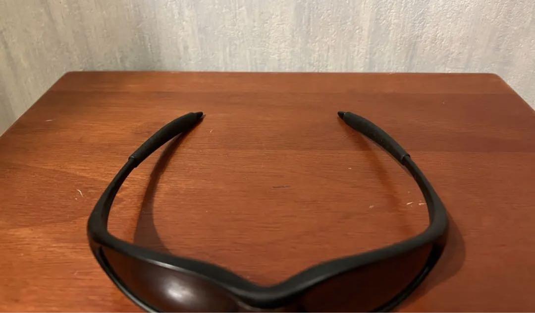 Oakley Minute 1.0 Sunglasses Black Frame Vintage Sunglasses