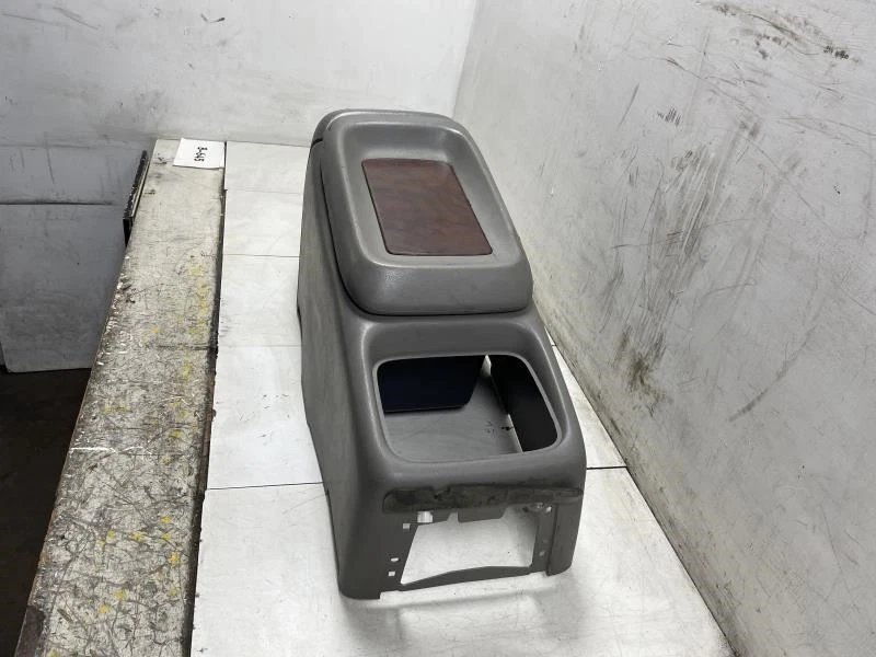 Chevrolet Suburban 1500 2002 consola central OEM+ Foto 3 de 4