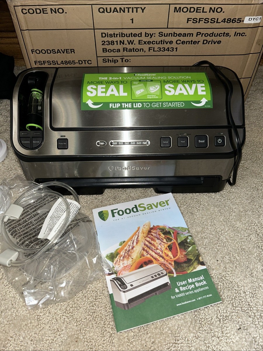 FoodSaver V4880 2-In-1 Food Preservation System with Bags FoodSaver V4880 2-In-1 Food Preservation System with Bags