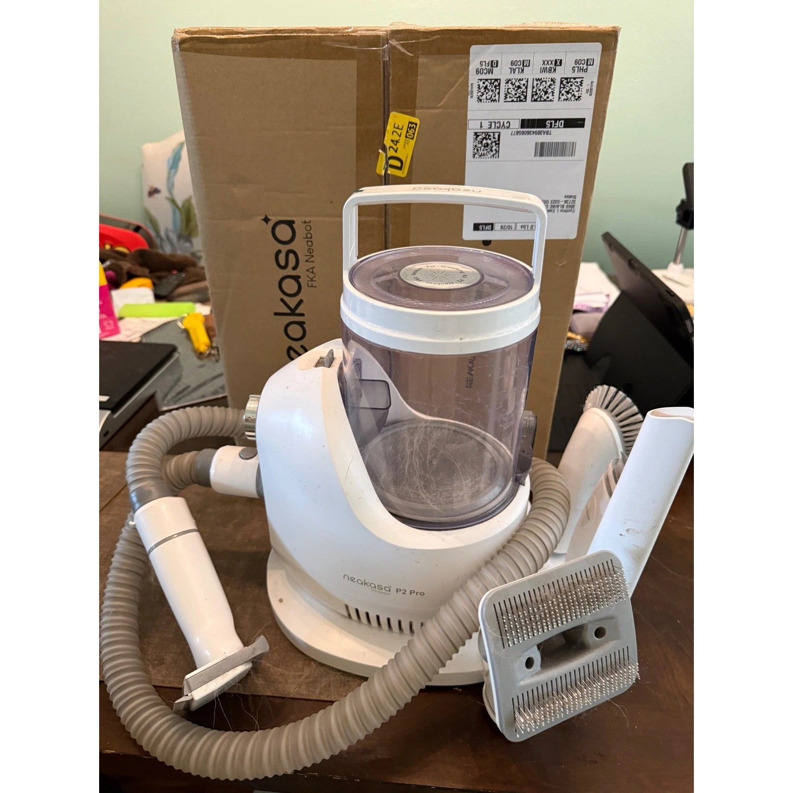 Neakasa P2 Pro Pet Grooming Vacuum Kit Professional Dog Cat Grooming Station