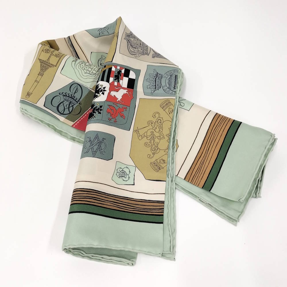 Hermes scarf KARE90 CHIFFRES ET MONOGRAMES ANNEE Drawings and symbols 100 thumbnail 10