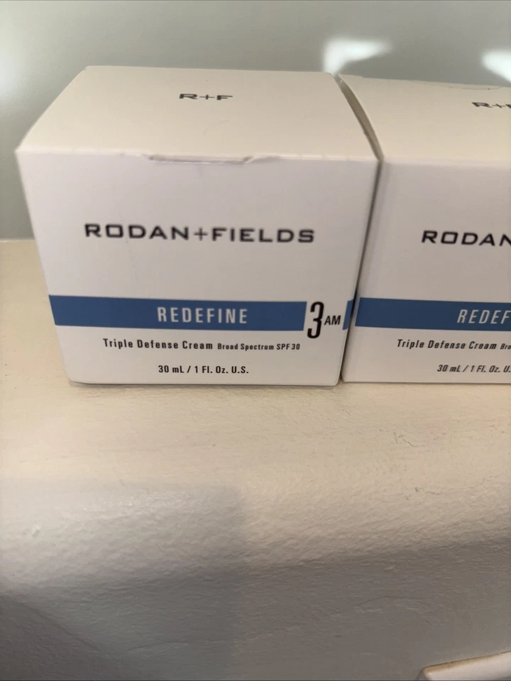 Crema Tratamiento Triple Defensa Rodan + Fields Redefine 3 - 30 ml Caducado FPS 30 Foto 2 de 4