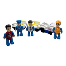 Fat Brain Toys Airport Luggage Carriers & 4 Figures Replacement Toys