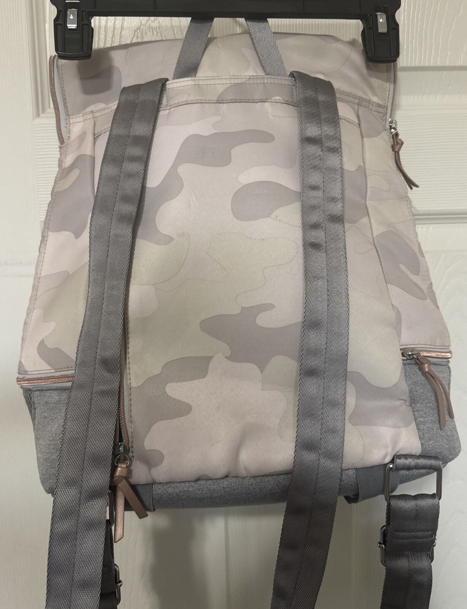 STELLA & DOT Blush Camo Camouflage “Crush It” Backpack Clean  display picture 1