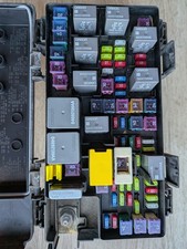 2011 Dodge Caravan Town Country Fuse Box Relay Control Module 04692335AG OEM