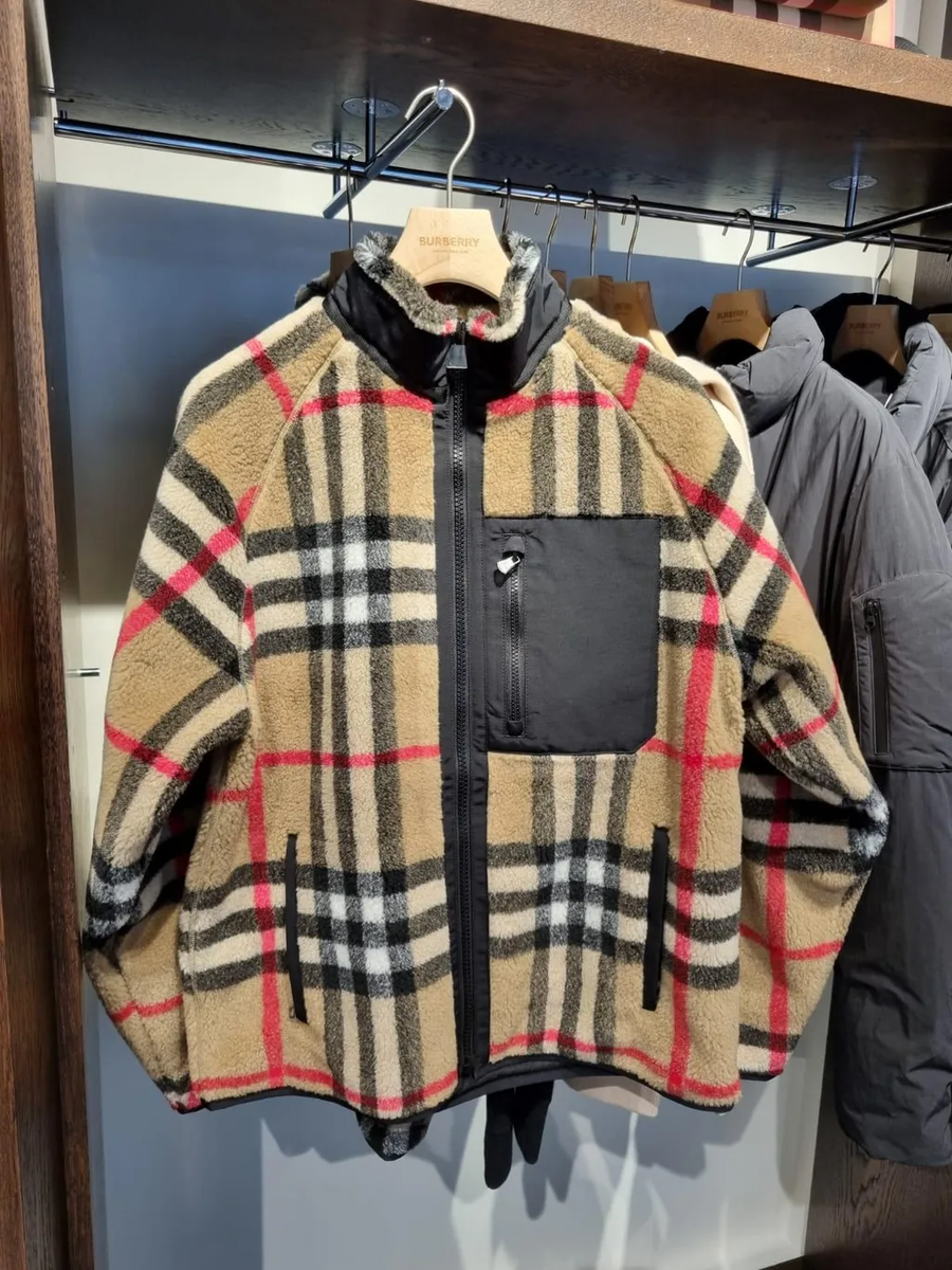 BURBERRY アウター Burberry Norton Check Wool Blend Boucle Jacket Beige Men 80918481