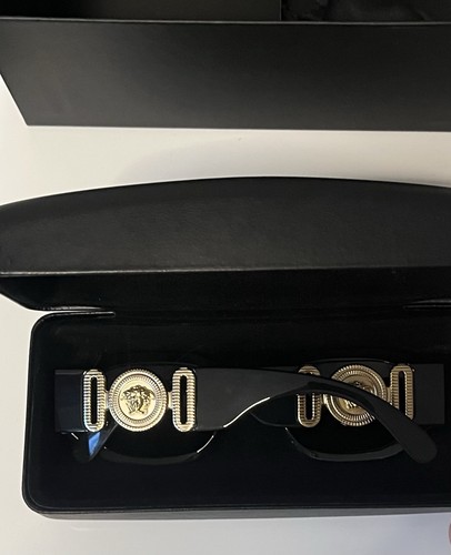 Gafas de sol Versace Biggie Medusa negras VE4361 53 - Imagen 2 de 6