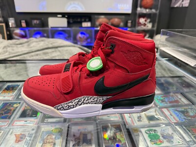 Nike Jordan Legacy 312  Raging Bull  Red Black Cement Elephant Print Men s 11
