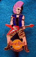 CHICAGO PUNK MOHAWK HAIR BLACK BOOTS FLYING V GUITAR GUY 2003 Hard Rock Cafe PIN