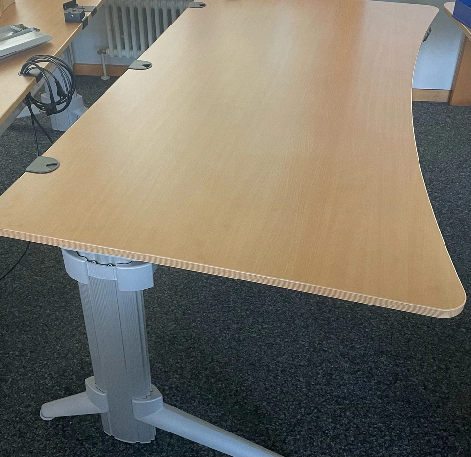 180/100  Höhenverstellbarer Schreibtisch, hochwertig. Kein Versand, nur Abholung - Bild 2 von 4