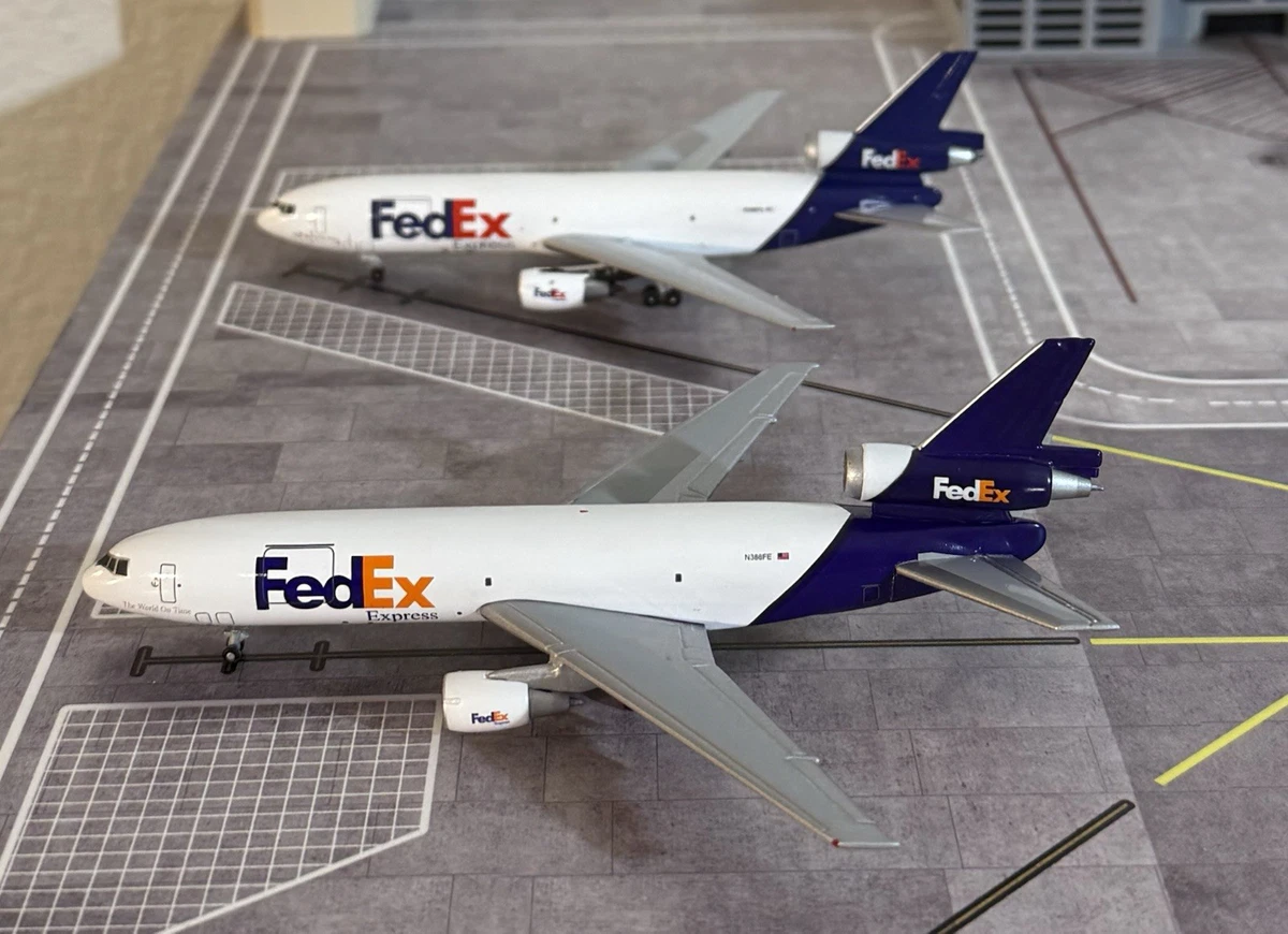 航空機　9箱モデルキットセット 767-300, MD-11, 747-400 Amazon.com: GeminiJets GJDAL2158 Delta Air Lines Boeing 767-400ER