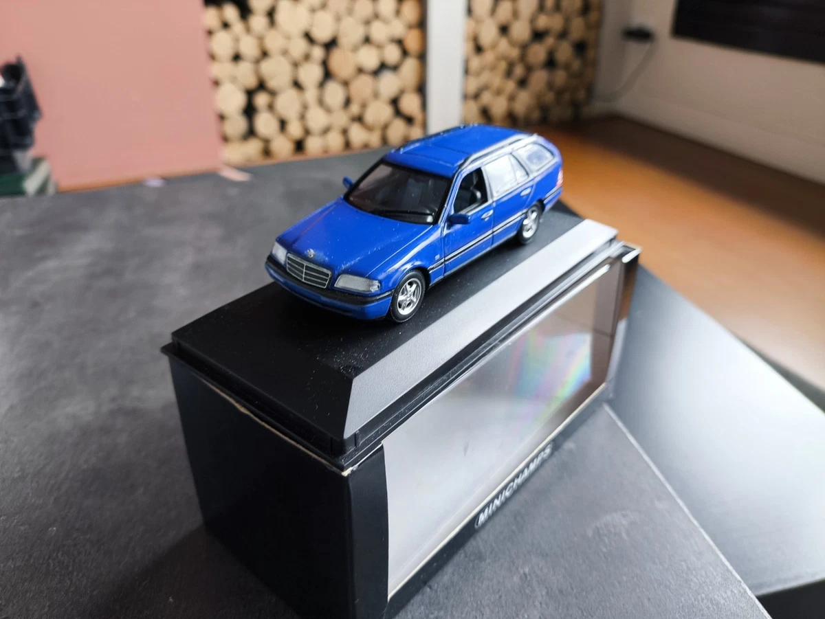 Minichamps Mercedes Benz SL-Klasse 1/43 (Gebraucht) in Olten für CHF 13