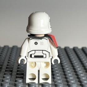 LEGO Star Wars First Order Stormtrooper Officer Minifigure (75104) sw0664 1E