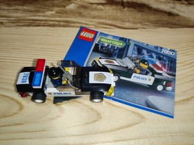 LEGO (9 Sets); World City: 7030 7031 7032 7033 7034 7035; City: 7899 7235 7236