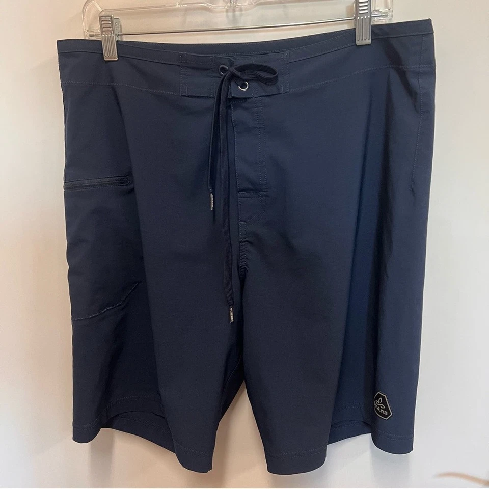 Pantalones Cortos Prana Catalyst en Azul Marino - Entrepierna 9" para Hombre talla 34 cintura Foto 3 de 4