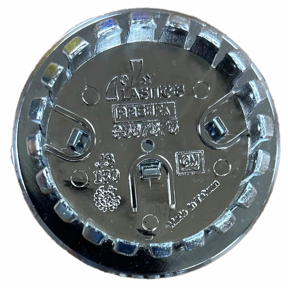 2 5/8» Cadillac ATS, CT4, CT5, CTS, XT5, XT6 хромированный центральный колпак #23212548 набор - Изображение 3 из 3