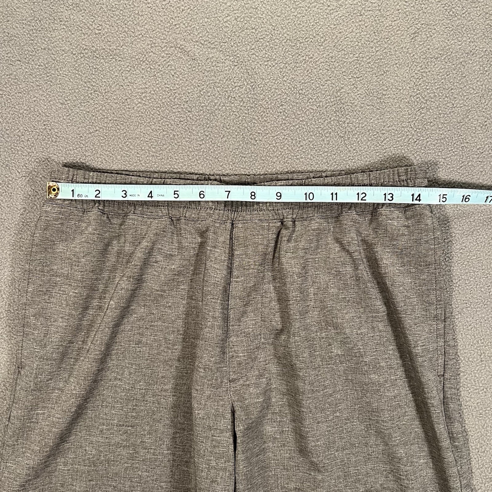 J.Crew Shorts Men Small Gray Lightweight Performa… - image 4