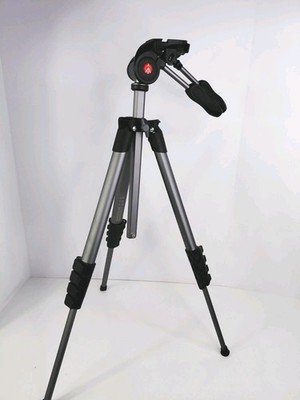 Manfrotto MKCOMPACTADV-BK Compact Advanced Tripod