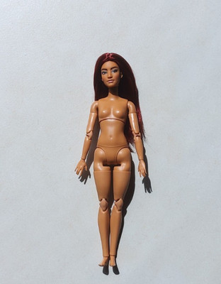 Barbie Basics You Create Puppe JBH85 NEU