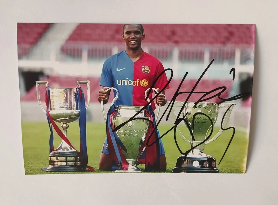 AUTOGRAPHE ORIGINAL SAMUEL ETO'O PHOTO 10X15 JOUEUR FC BARCELONE INTER CAMEROUN - Photo 1/1