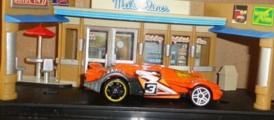 HOT WHEELS Loose Epic Fast (Orange Version)