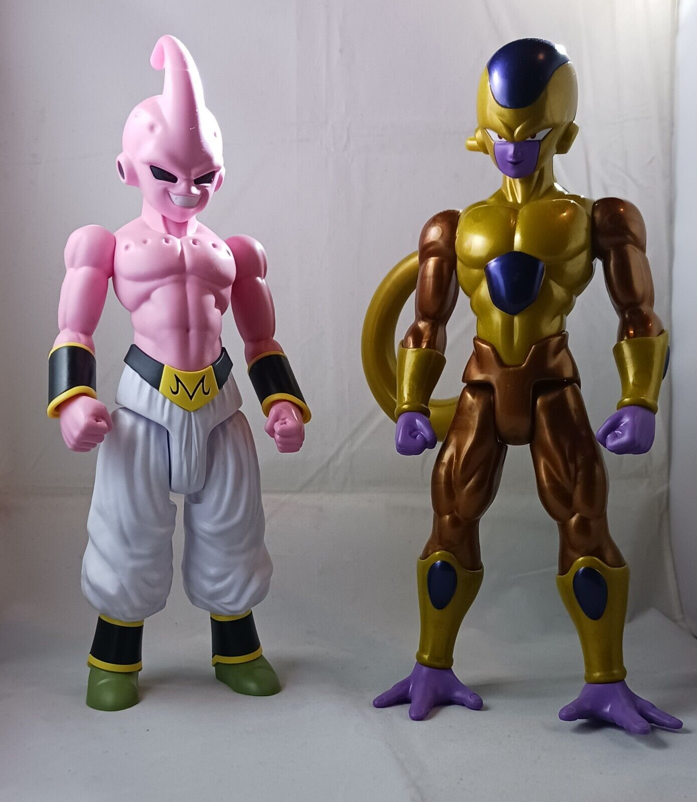 Action Figure Majin Boo e Freeza - Artigos infantis - Farolândia