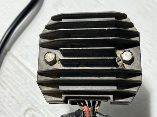 2001 Yamaha V Star 650 Voltage Regulator Rectifier (Oem) - Picture 3 of 19