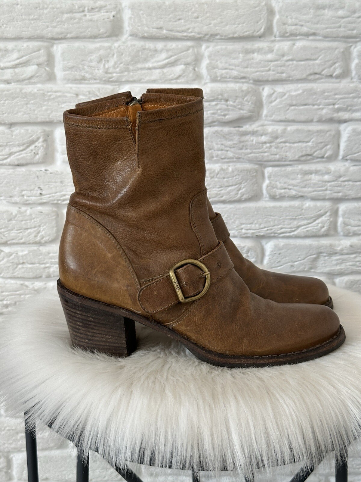FIORENTINI BAKER Boots Us 9 Eu 39 Brown Leather Ankle Cross Buckle Heel