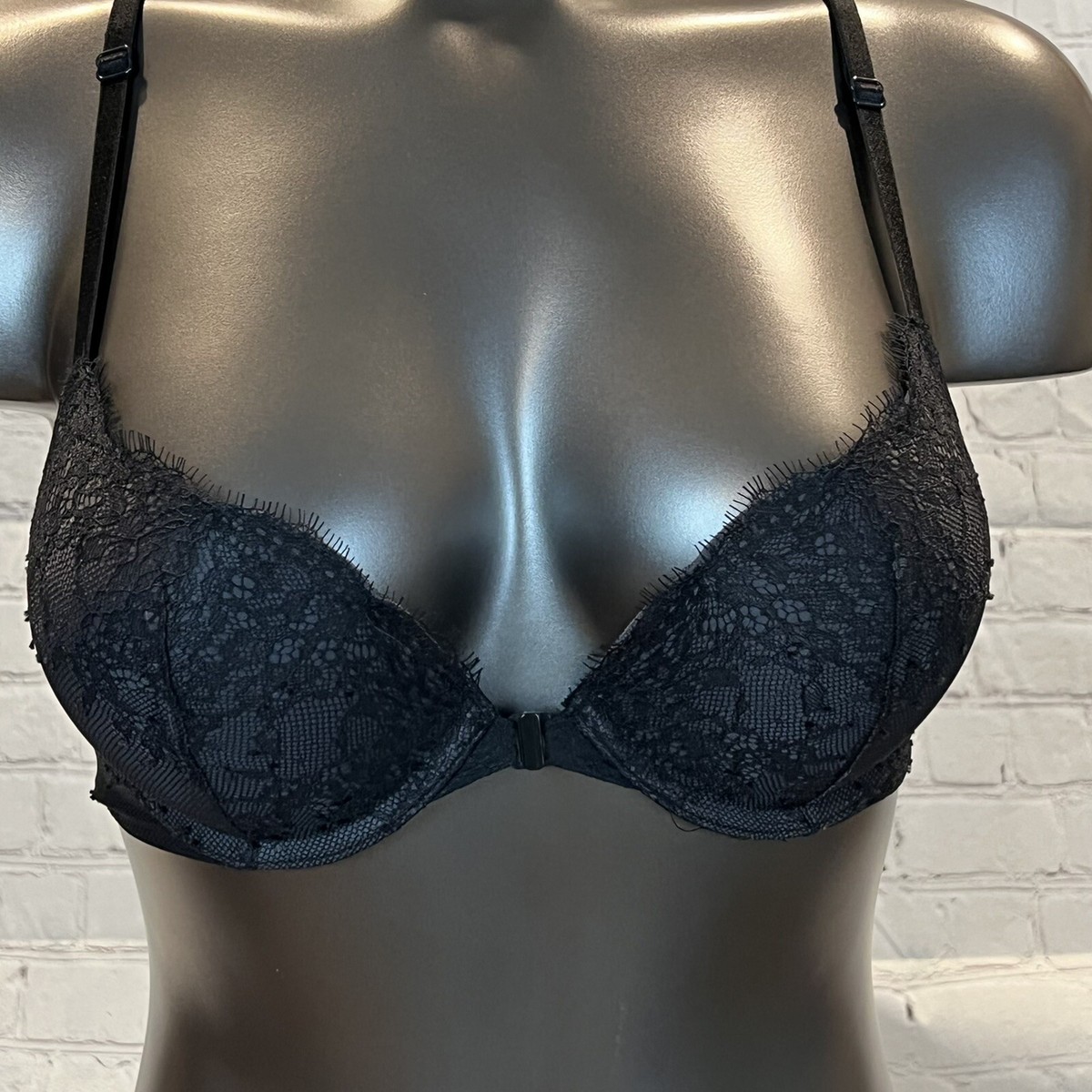 Victoria's Secret 32C Black Lace Very Sexy Push Up Padded