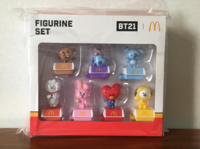 McDonalds BTS BT21 Figurine Set Collectors Figure New Korea