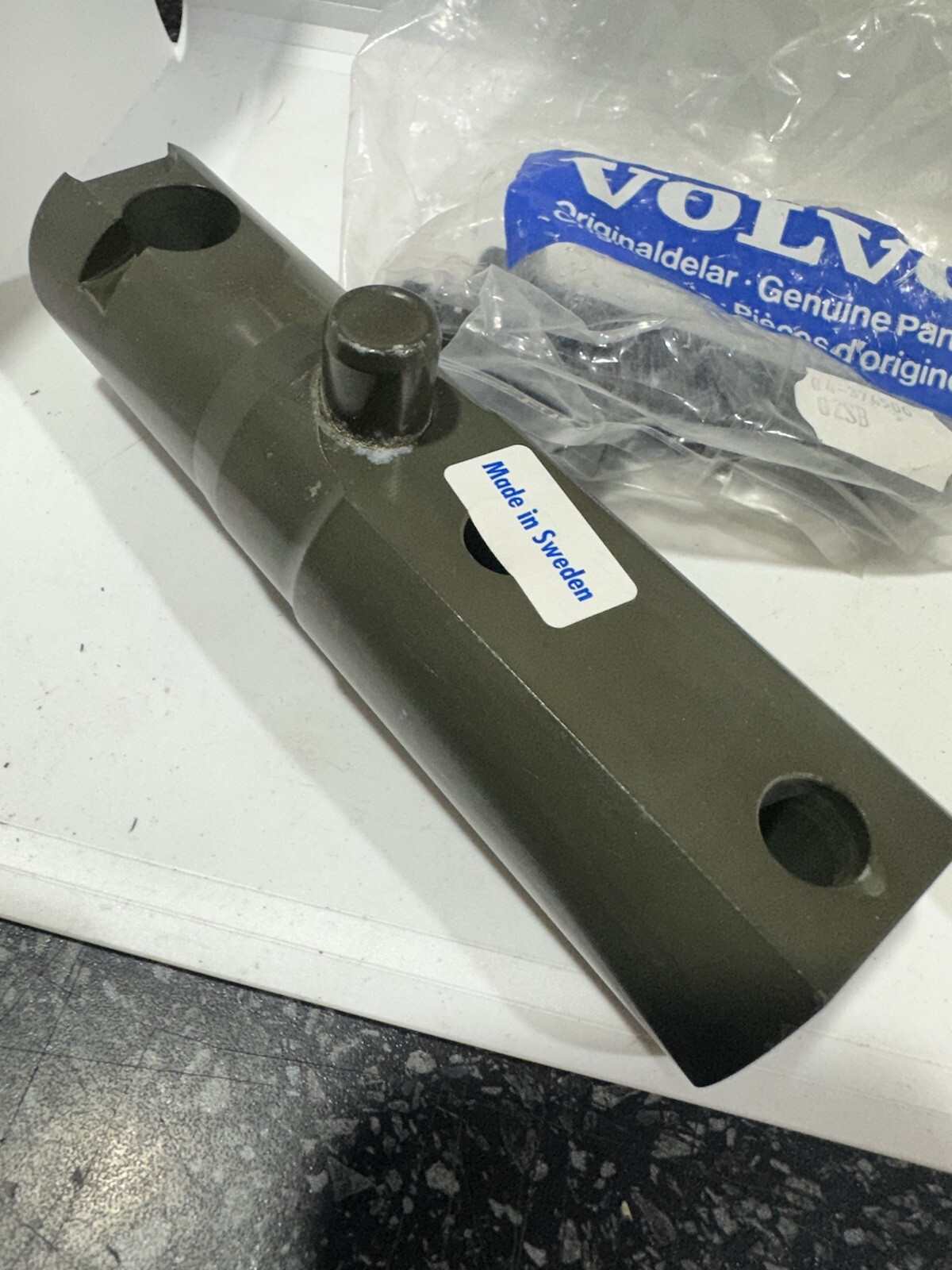 Genuine Volvo Dowel - 30664097 image 2