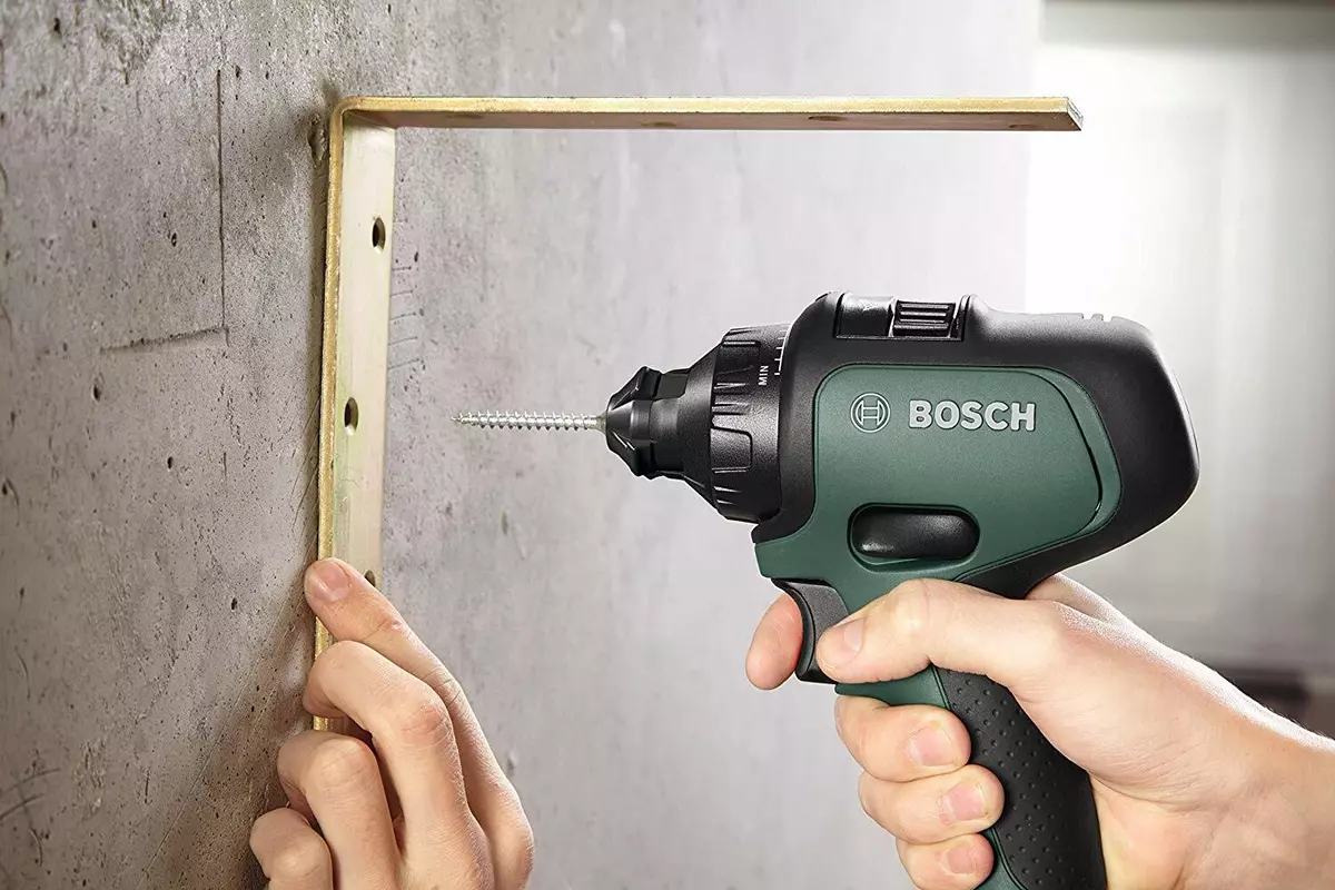 new Bosch Advanced DRILL18 2.5AH 18V 3 Attachments 06039B5075